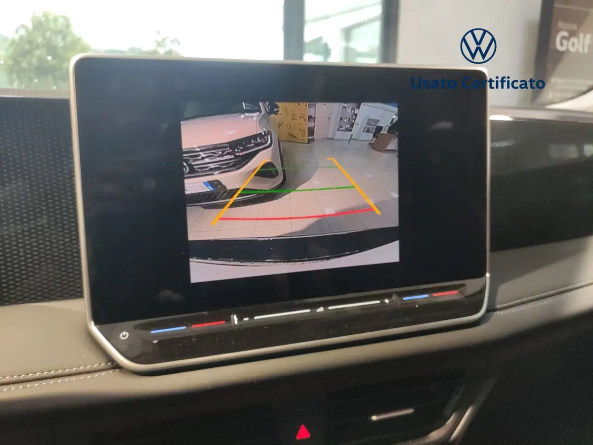 Volkswagen Tiguan nuova a Avellino (20)