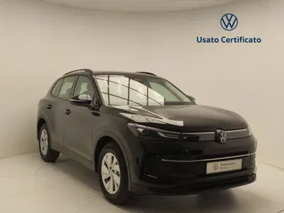 Volkswagen Tiguan Allspace 2.0 TDI SCR DSG 4MOTION Life nuova a Pratola Serra