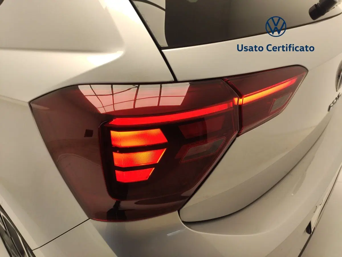 Volkswagen Polo nuova a Avellino (14)