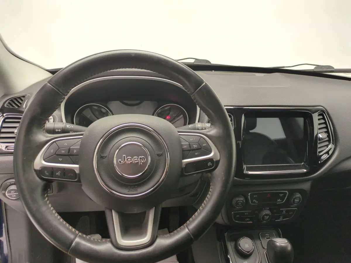 Jeep Compass usata a Avellino (10)