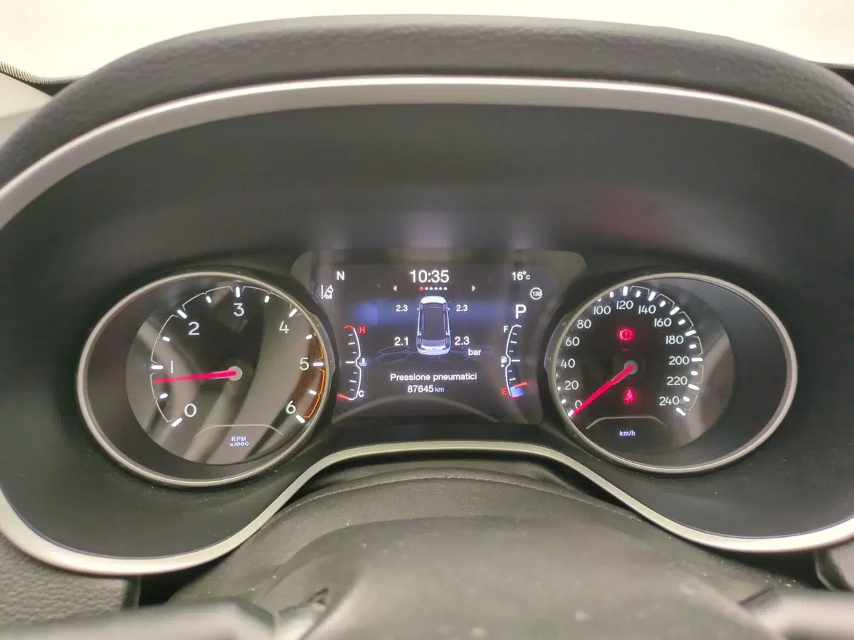 Jeep Compass usata a Avellino (12)