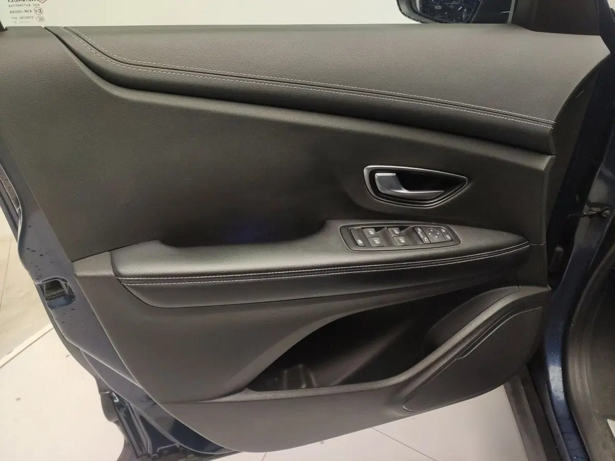 Renault Scénic usata a Avellino (14)