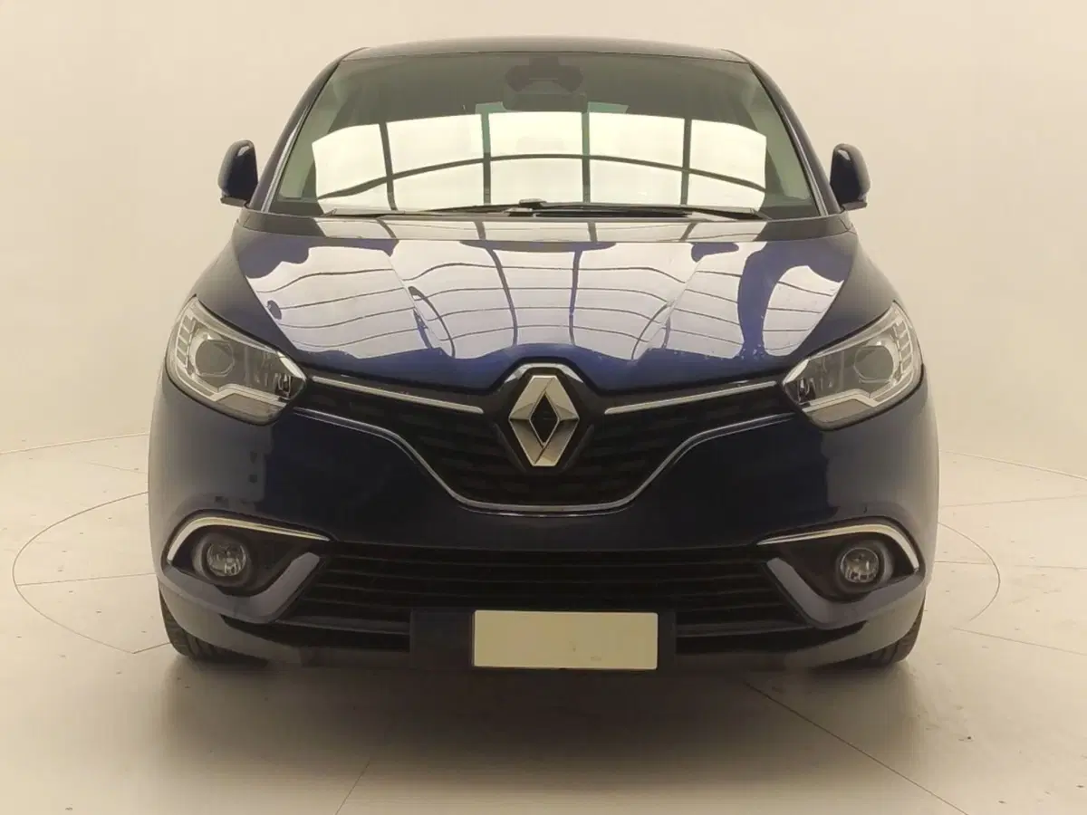Renault Scénic usata a Avellino (2)