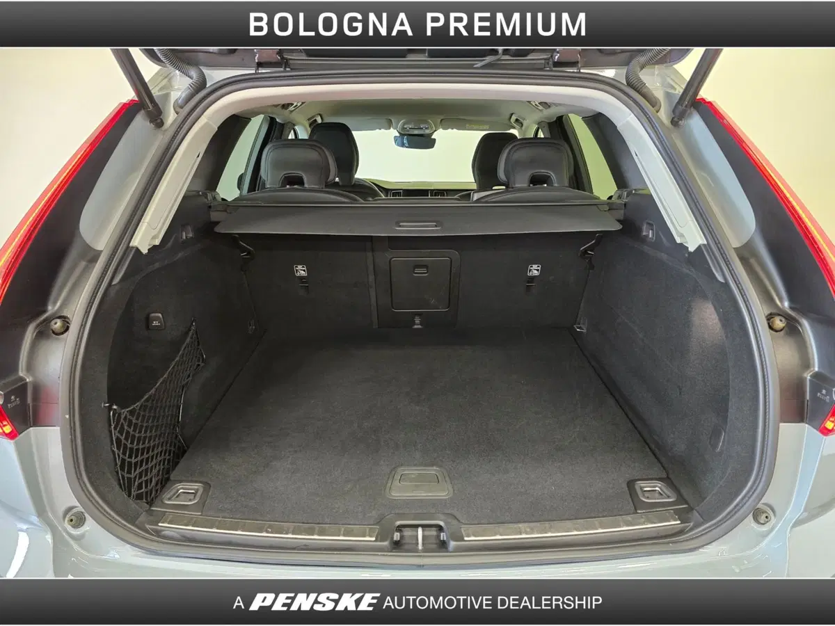 Volvo XC60 usata a Bologna (10)