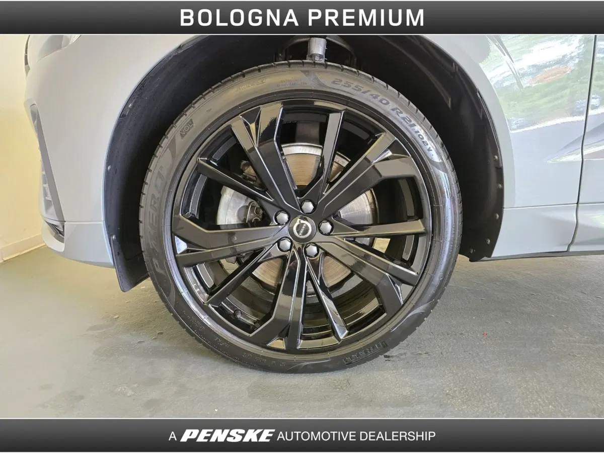 Volvo XC60 usata a Bologna (9)