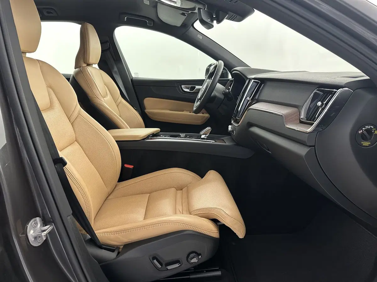 Volvo XC60 usata a Bergamo (3)