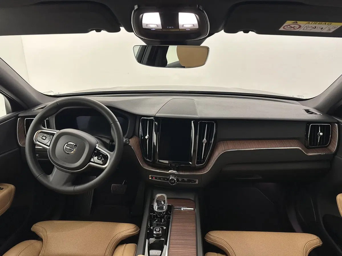 Volvo XC60 usata a Bergamo (4)