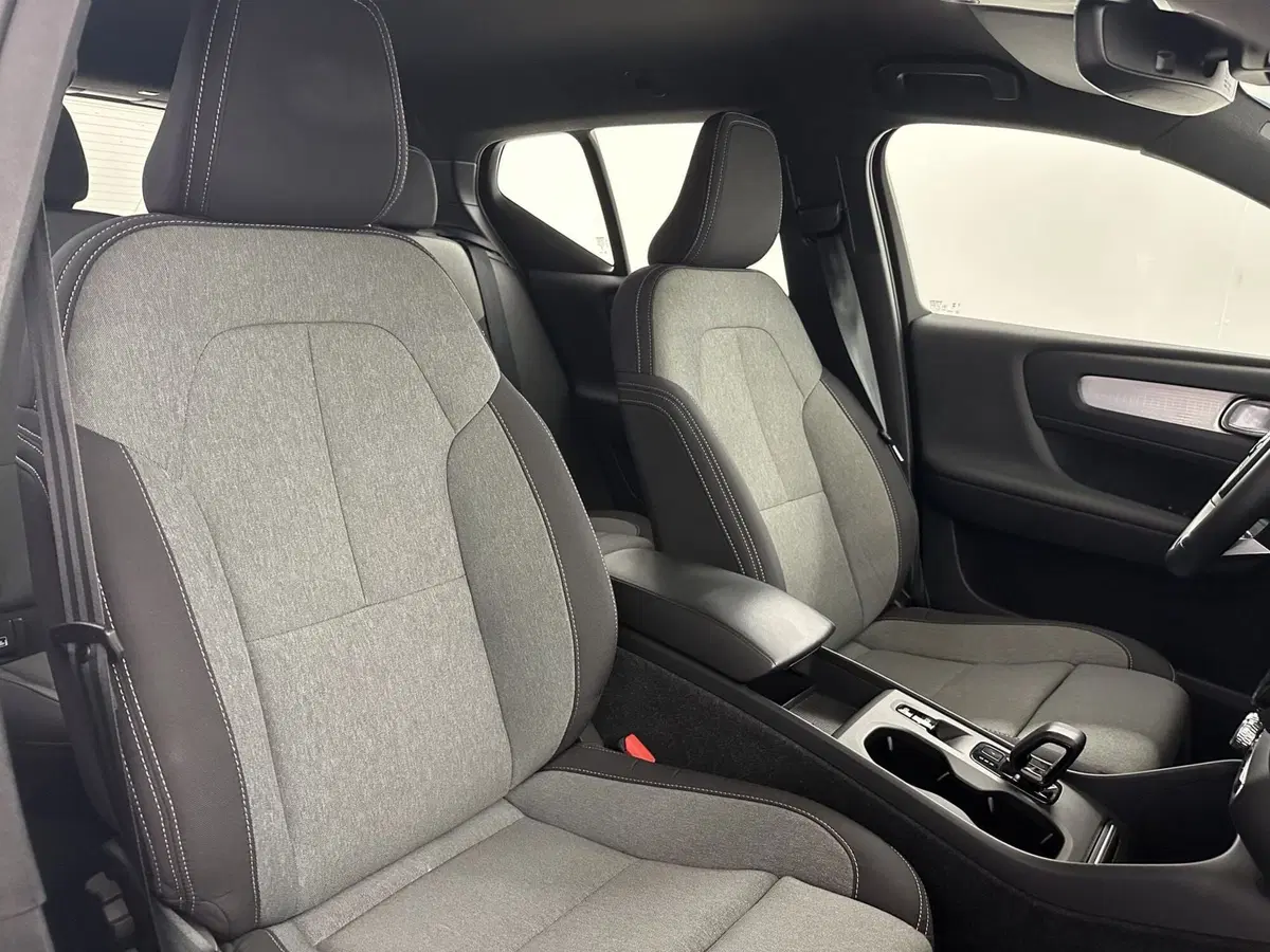Volvo XC40 usata a Bergamo (11)