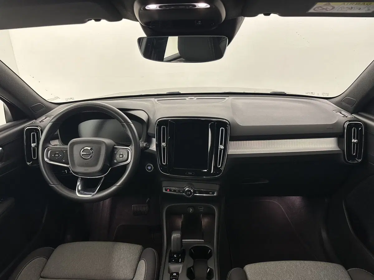Volvo XC40 usata a Bergamo (4)