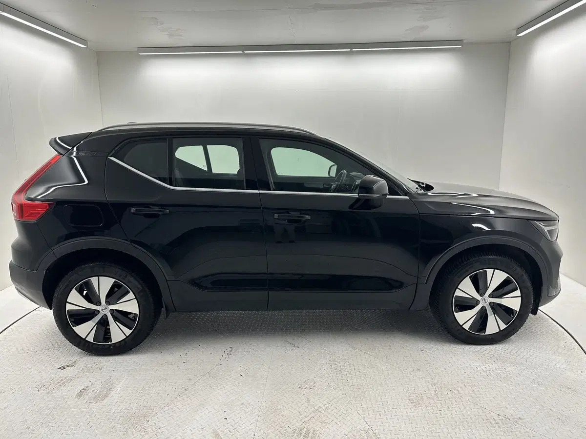 Volvo XC40 usata a Bergamo (6)