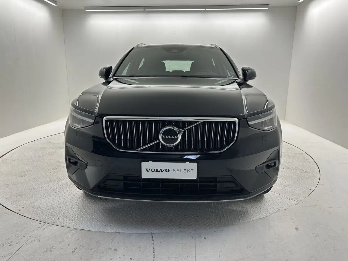 Volvo XC40 usata a Bergamo (8)