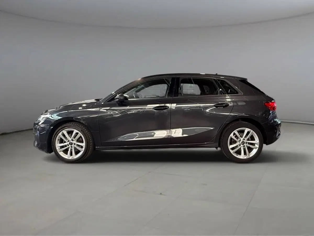 Audi A3 Sportback usata a Palermo (3)