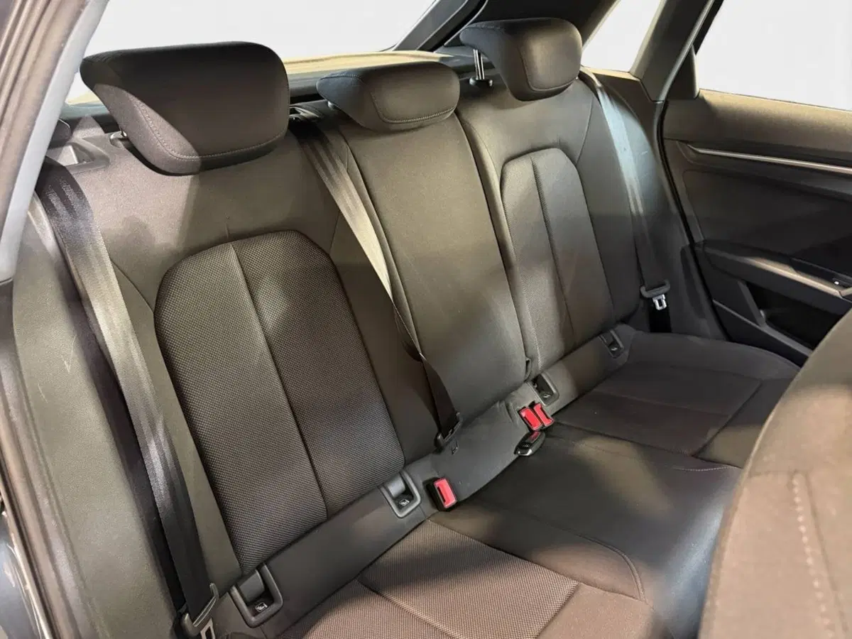 Audi A3 Sportback usata a Palermo (9)