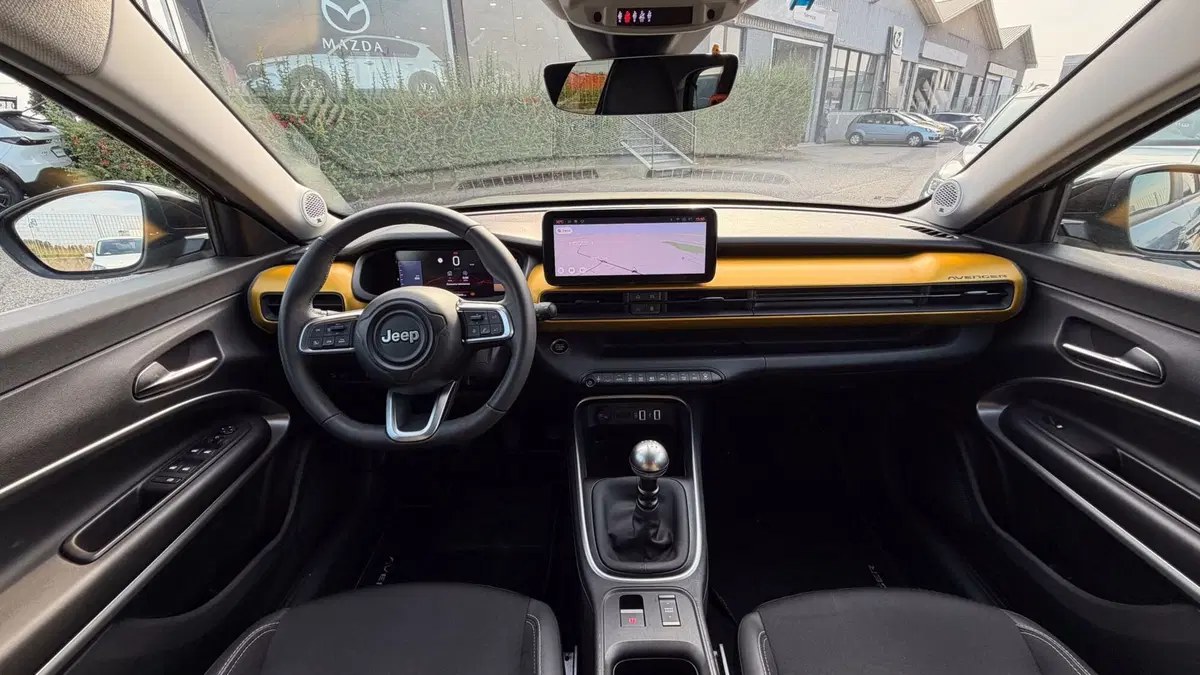 Jeep Avenger usata a Novara (5)