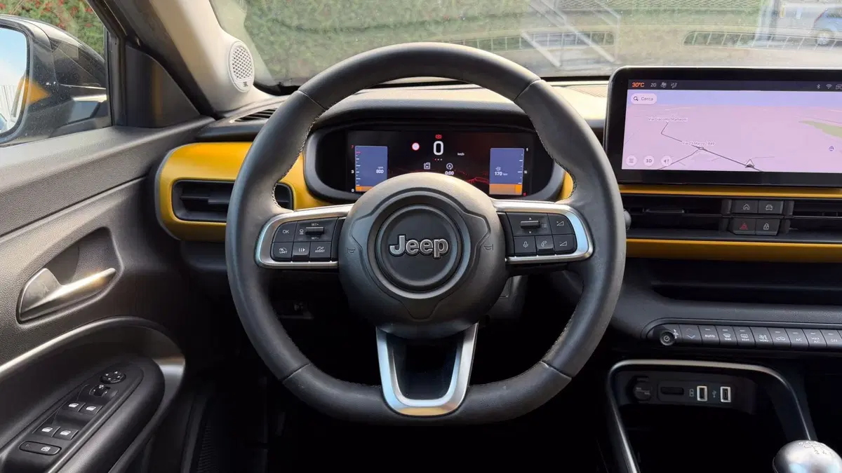 Jeep Avenger usata a Novara (8)