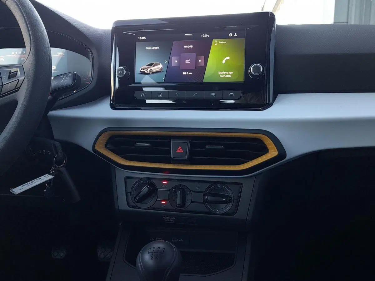 SEAT Ibiza nuova a Ravenna (12)