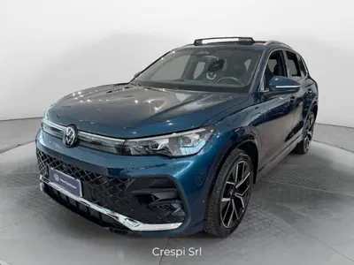Volkswagen Tiguan 1.5 tsi ehybrid R-Line 204cv dsg del 2025 usata a Carnago