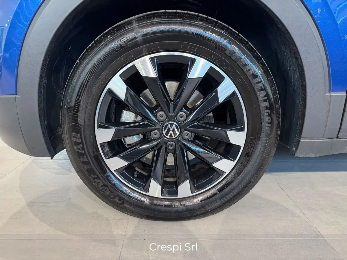 Volkswagen T-Cross usata a Varese (5)