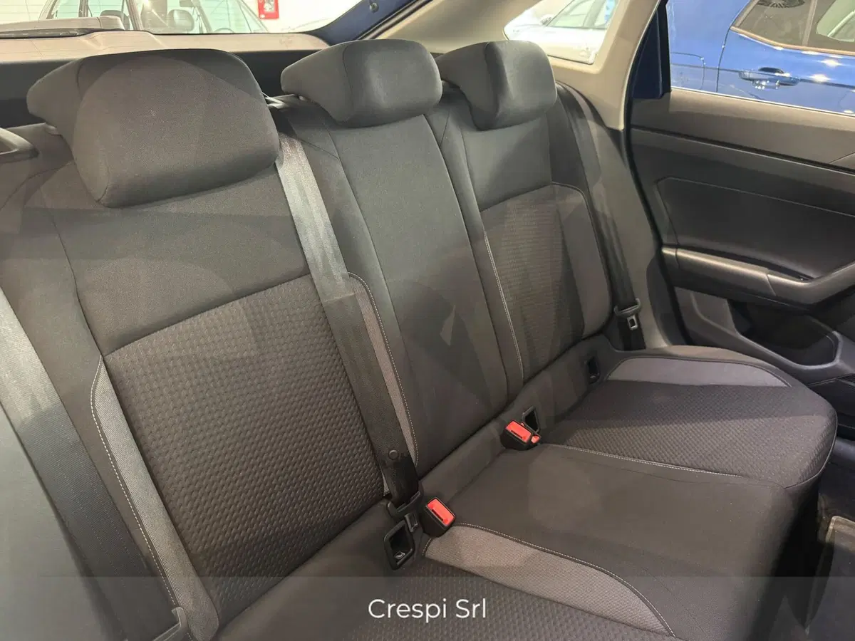 Volkswagen Taigo usata a Varese (12)