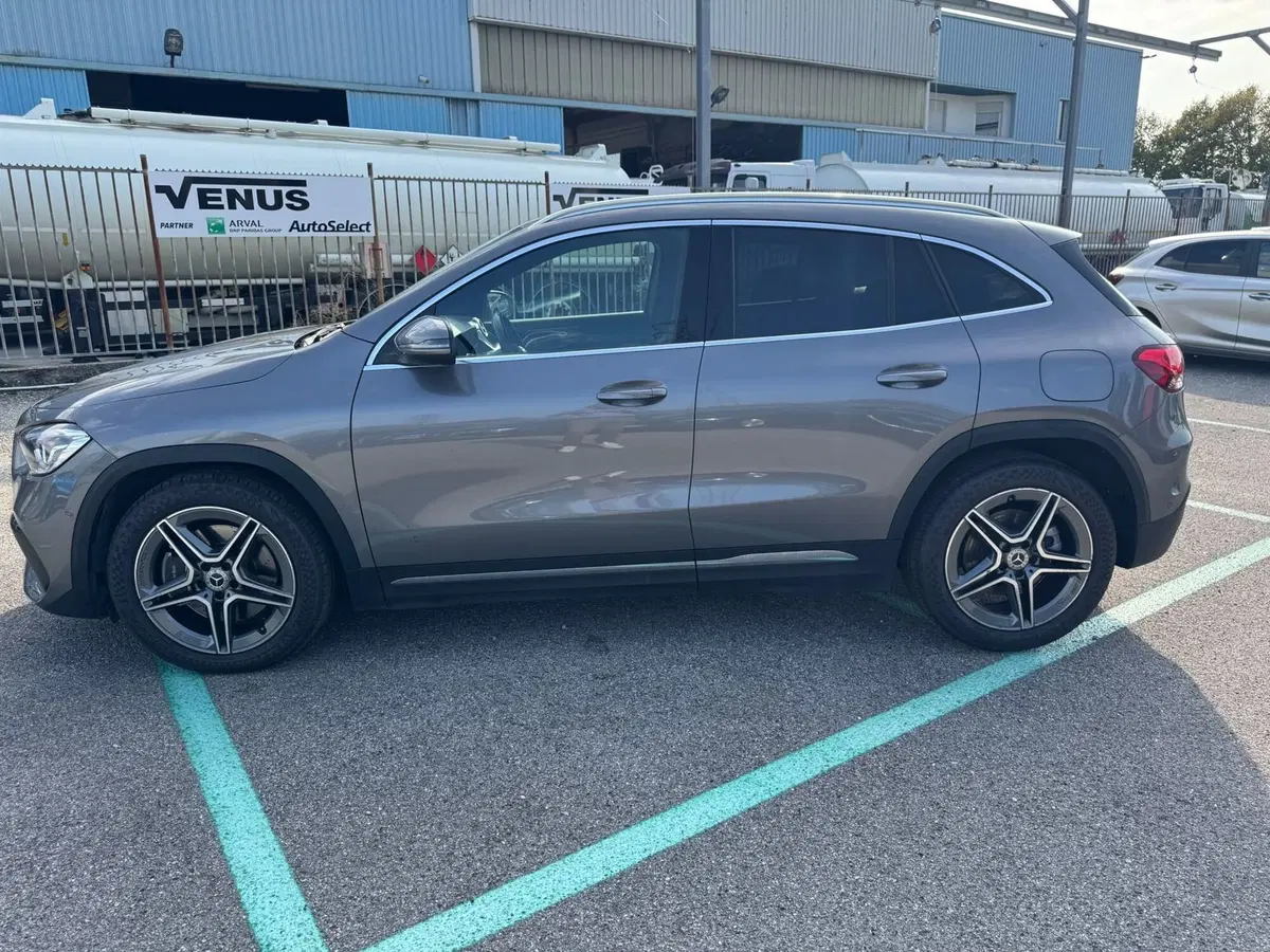 Mercedes-Benz GLA SUV usata a Monza e Brianza (3)