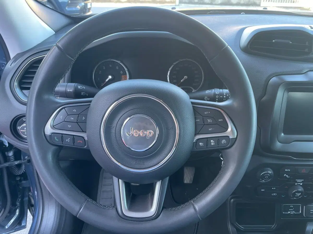 Jeep Renegade usata a Lucca (11)