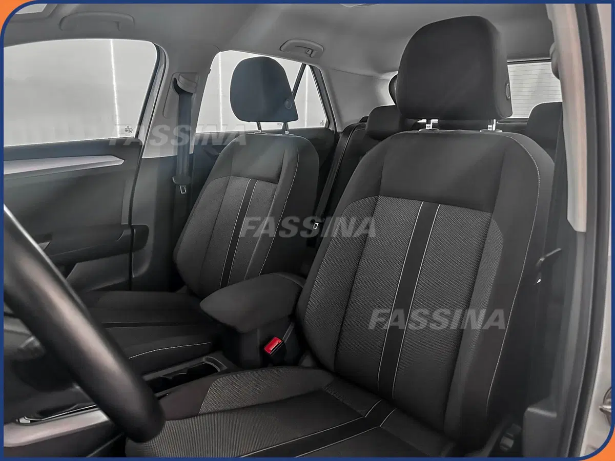 Volkswagen T-Roc usata a Milano (8)