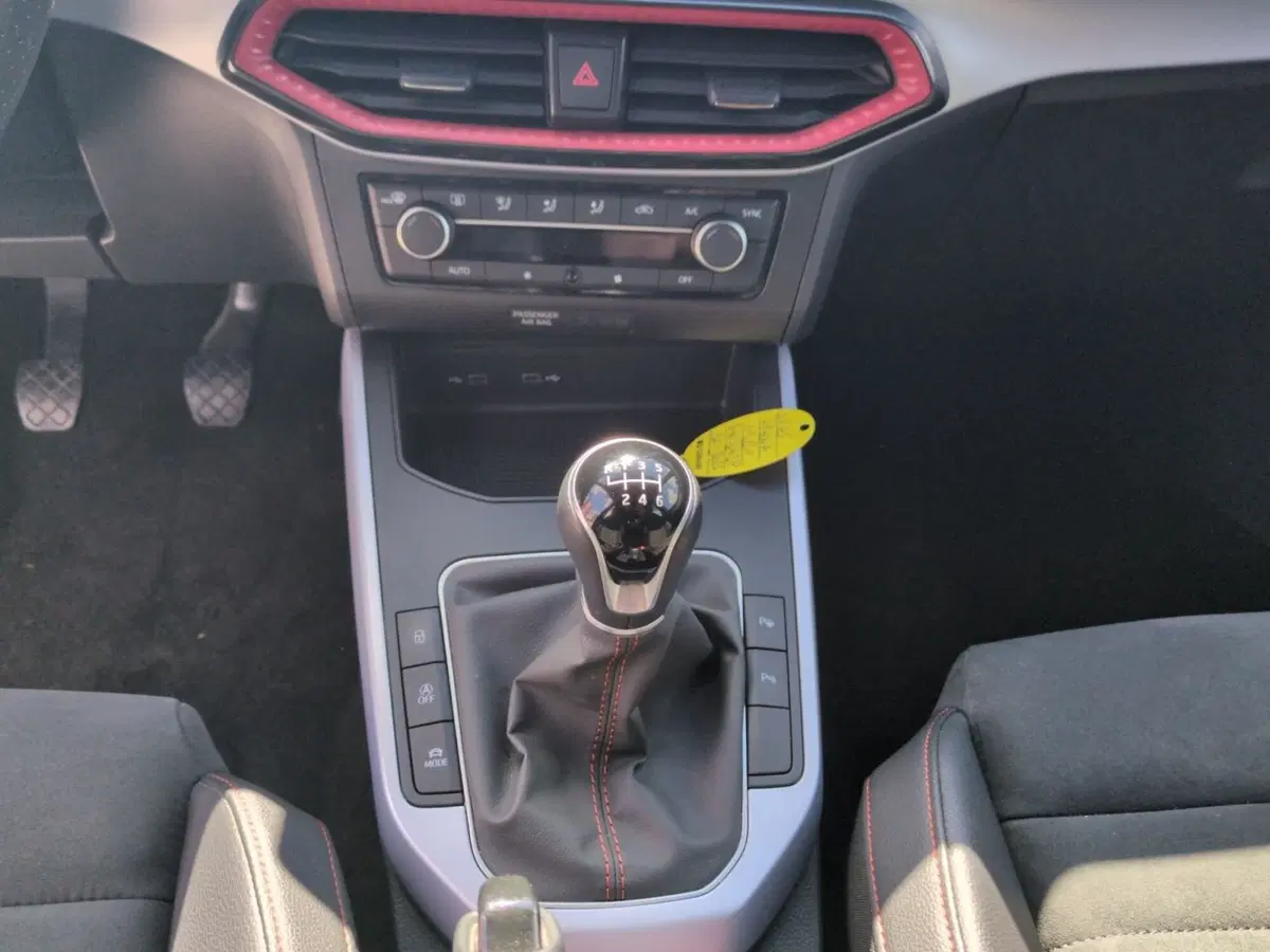 SEAT Arona usata a Agrigento (11)