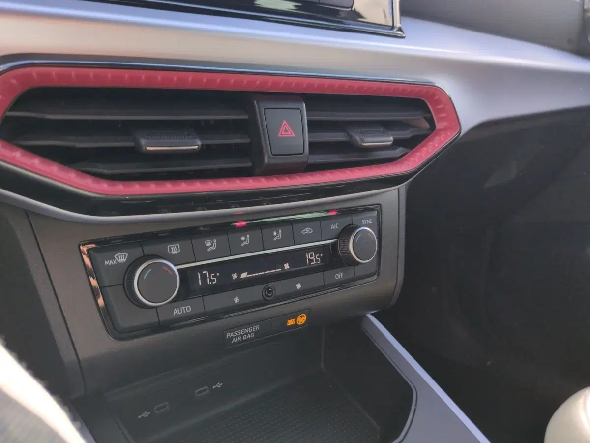 SEAT Arona usata a Agrigento (9)