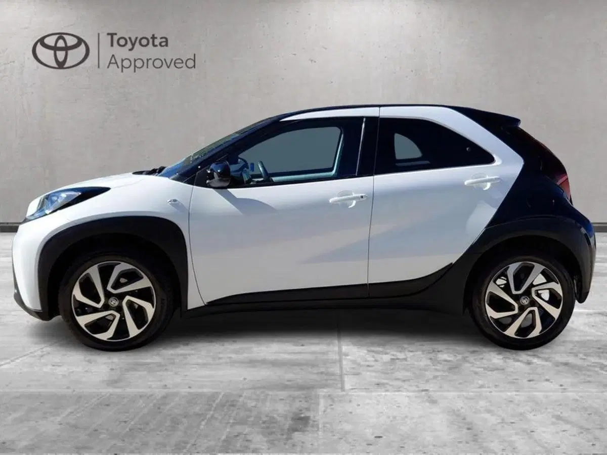 Toyota Aygo X usata a Cagliari (3)
