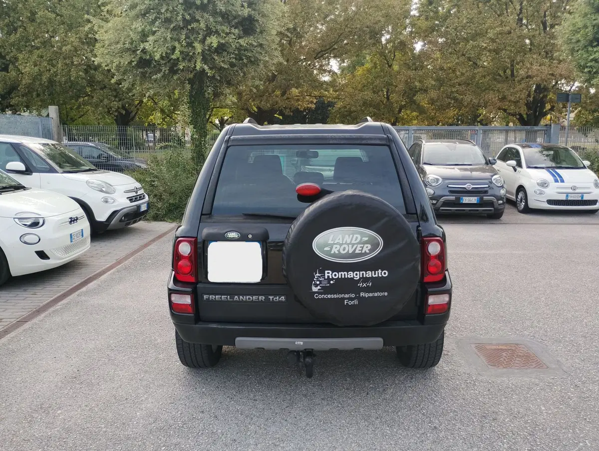 Land Rover Freelander usata a Ravenna (12)