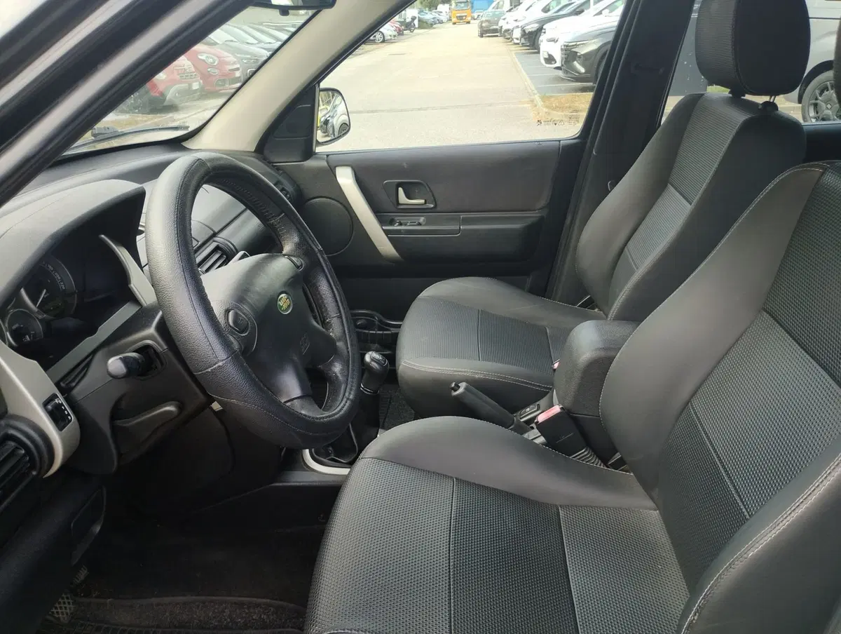 Land Rover Freelander usata a Ravenna (3)
