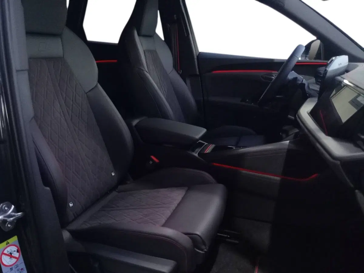 Audi Q5 nuova a Bari (14)