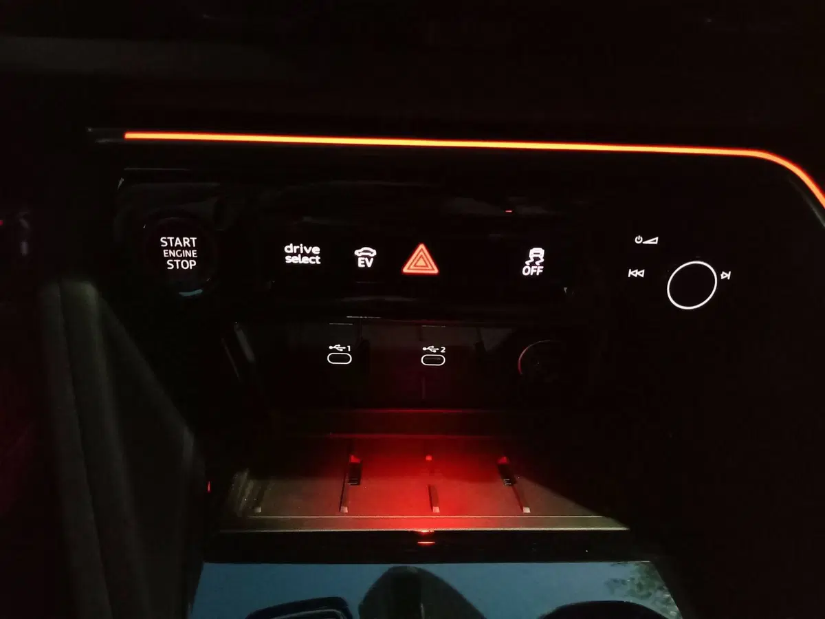Audi Q5 nuova a Bari (8)