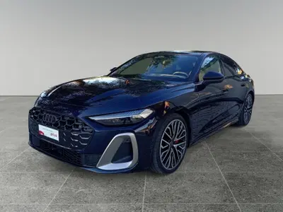 Audi A5 2.0 tdi mhev+ S line edition quattro 204cv s-tronic nuova a Triggiano