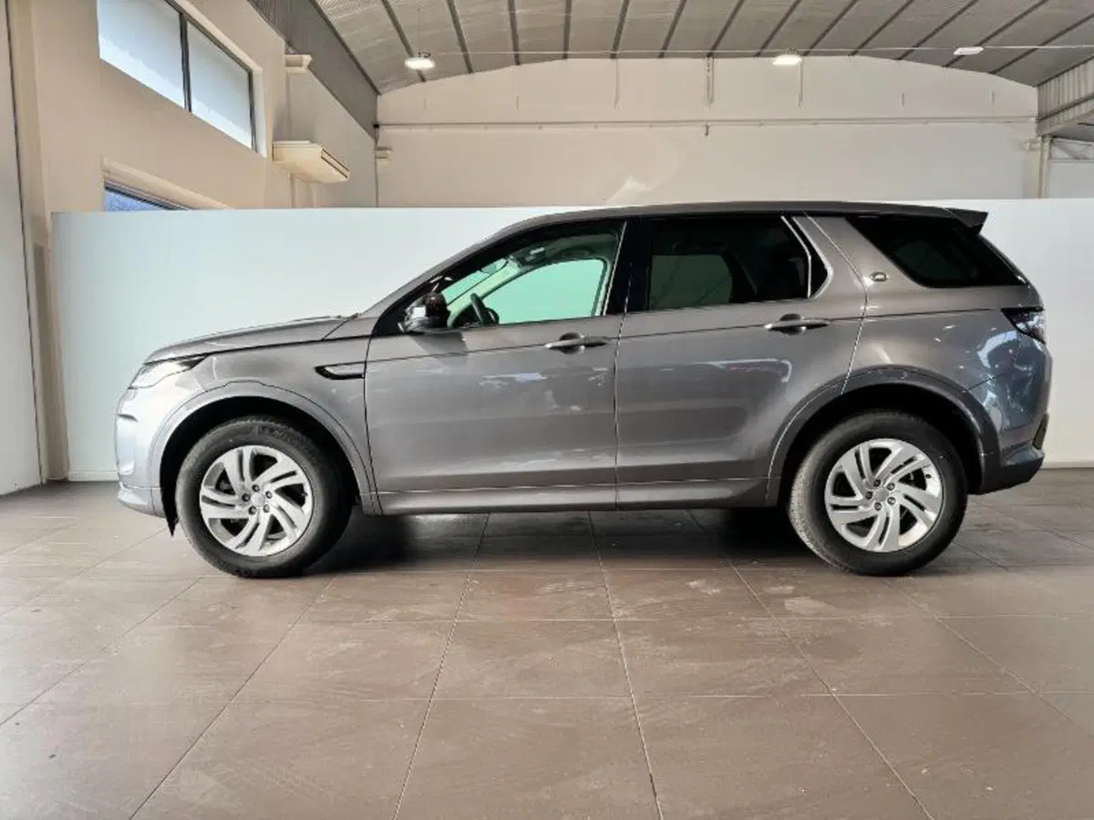 Land Rover Discovery Sport usata a Venezia (2)