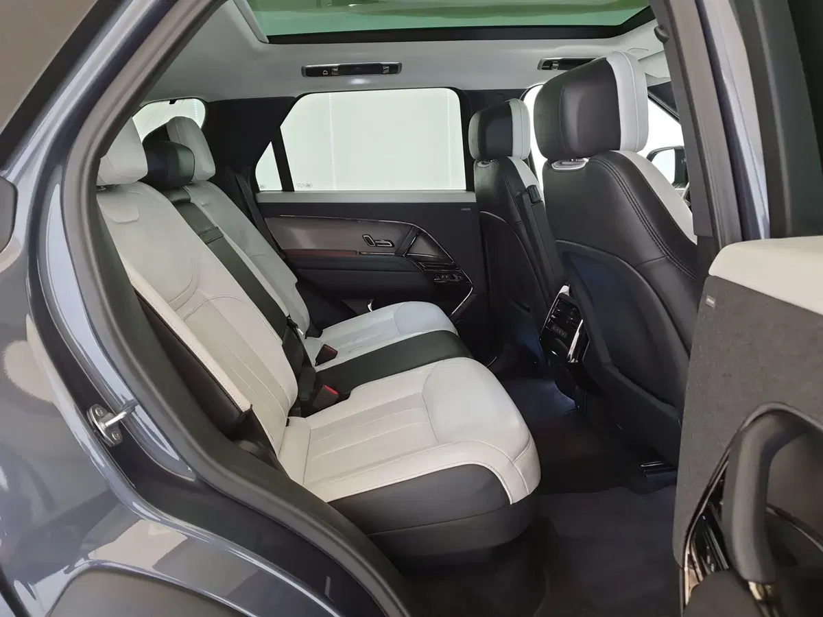 Land Rover Range Rover Sport usata a Monza e Brianza (5)