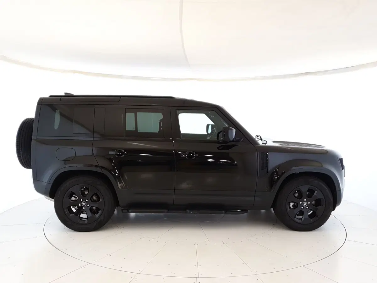 Land Rover Defender usata a Monza e Brianza (6)