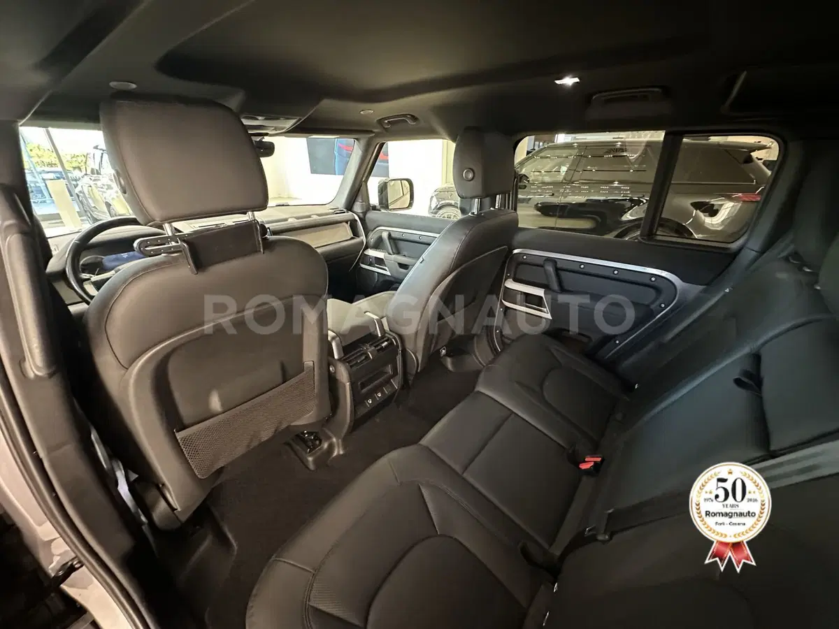 Land Rover Defender usata a Forlì-Cesena (12)
