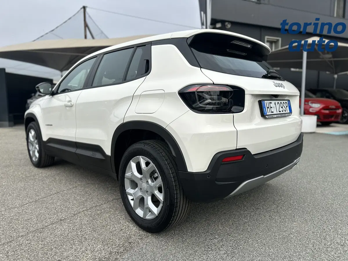 Jeep Avenger nuova a Torino (5)