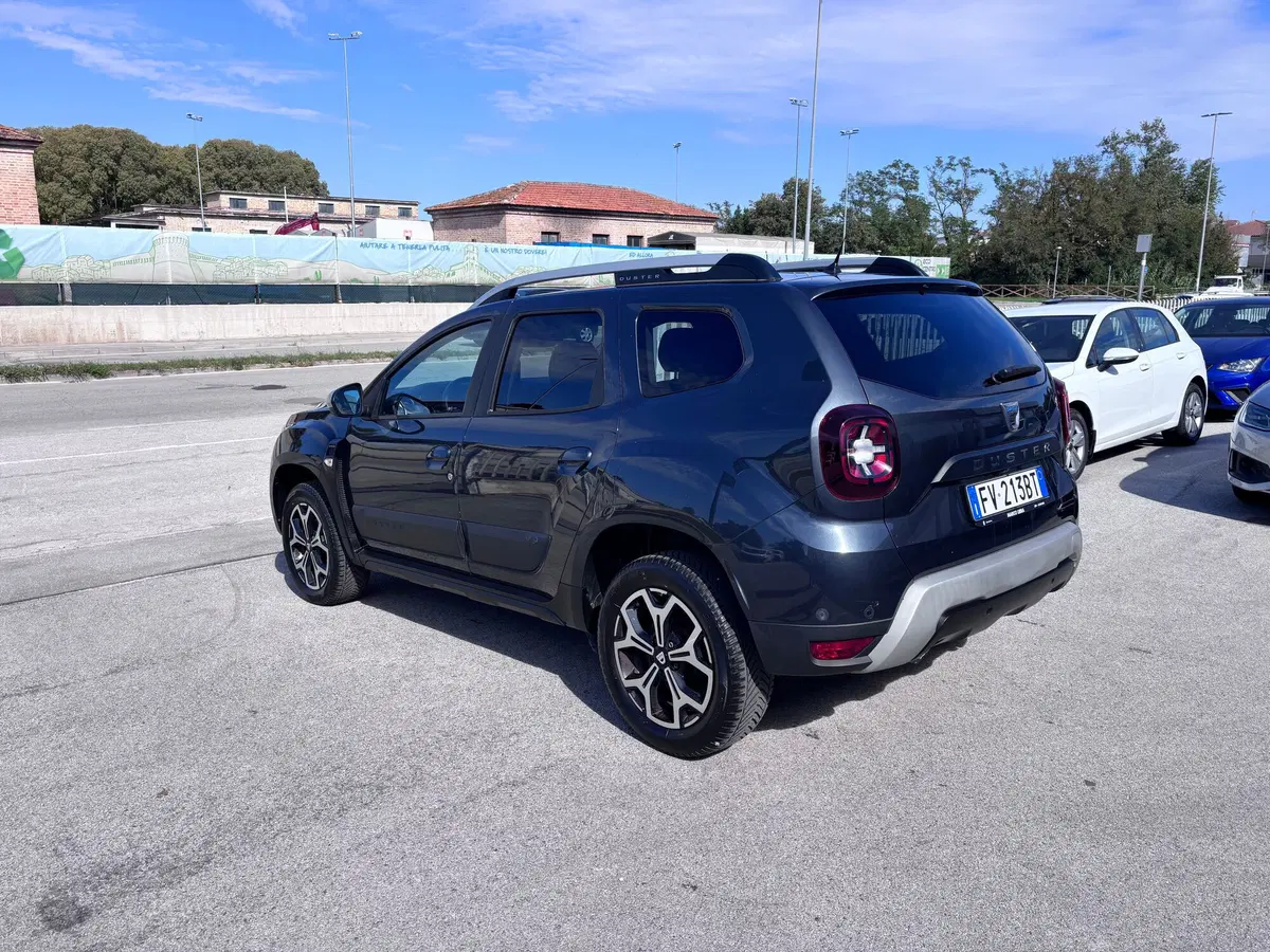 Dacia Duster usata a Ancona (7)
