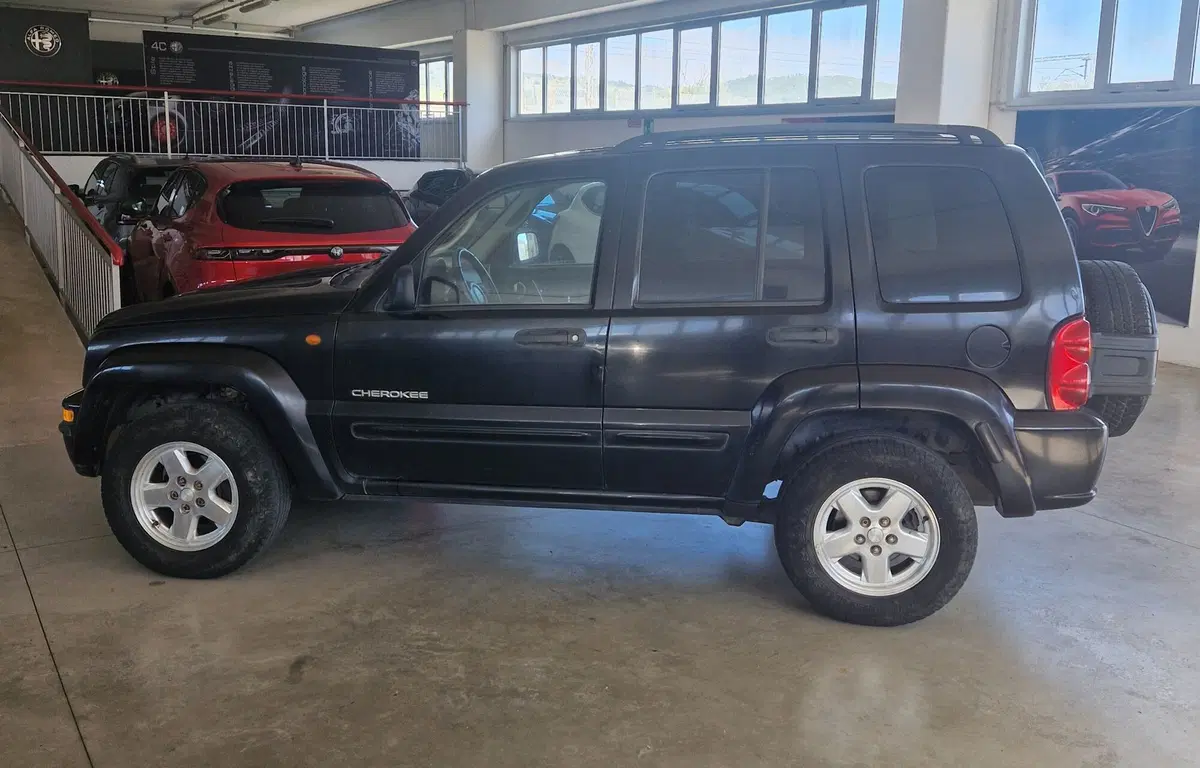 Jeep Cherokee usata a Terni (3)