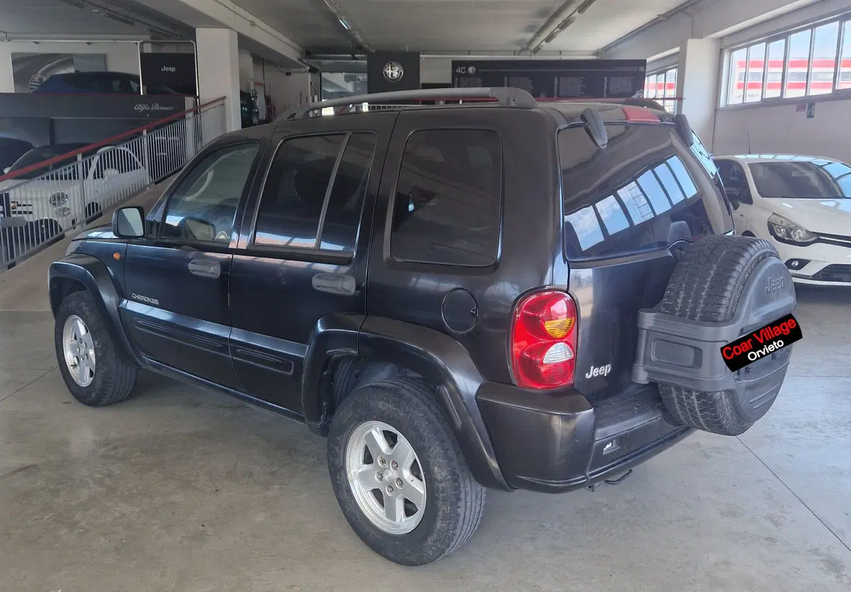 Jeep Cherokee usata a Terni (4)
