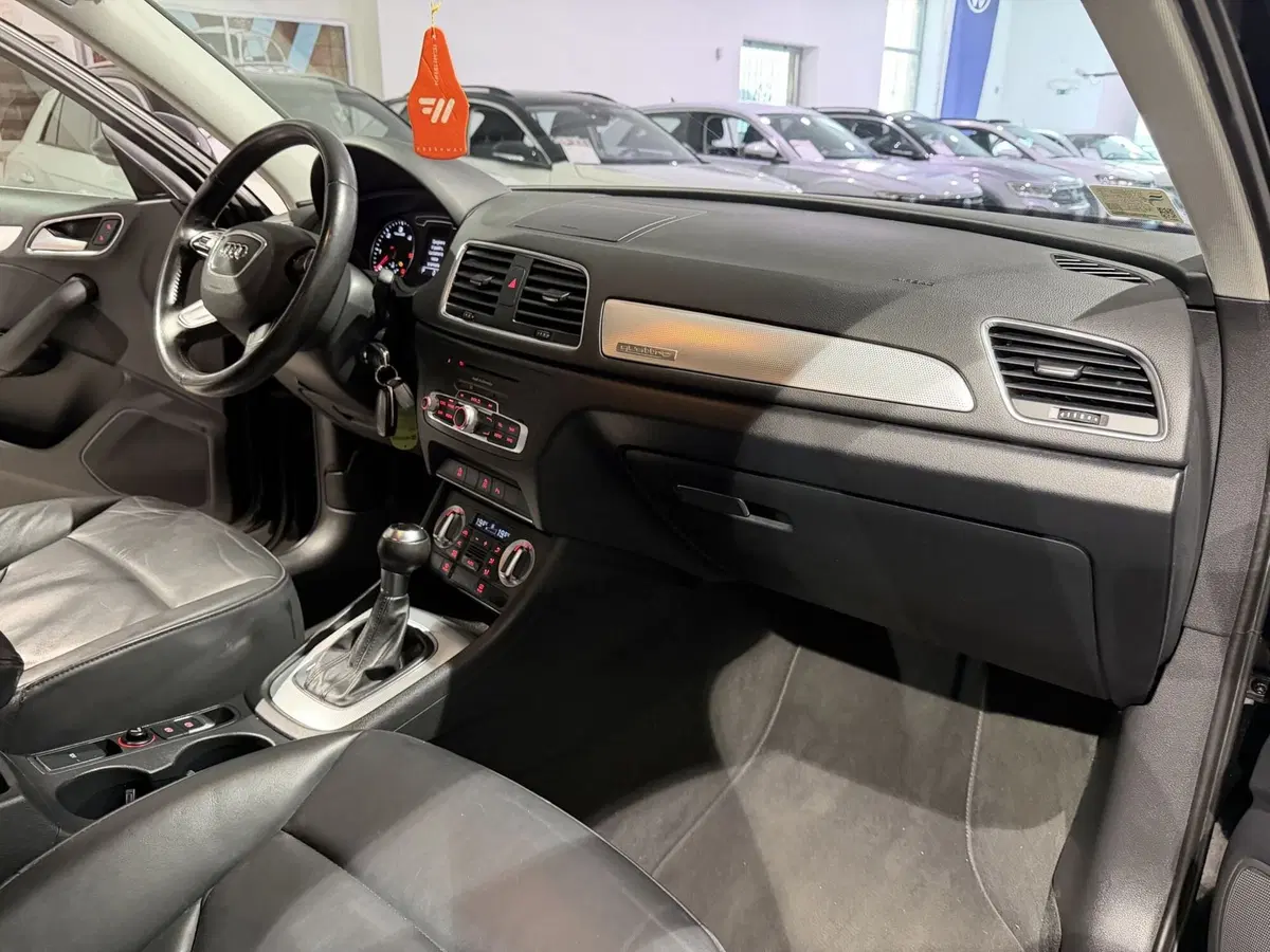 Audi Q3 usata a Genova (10)