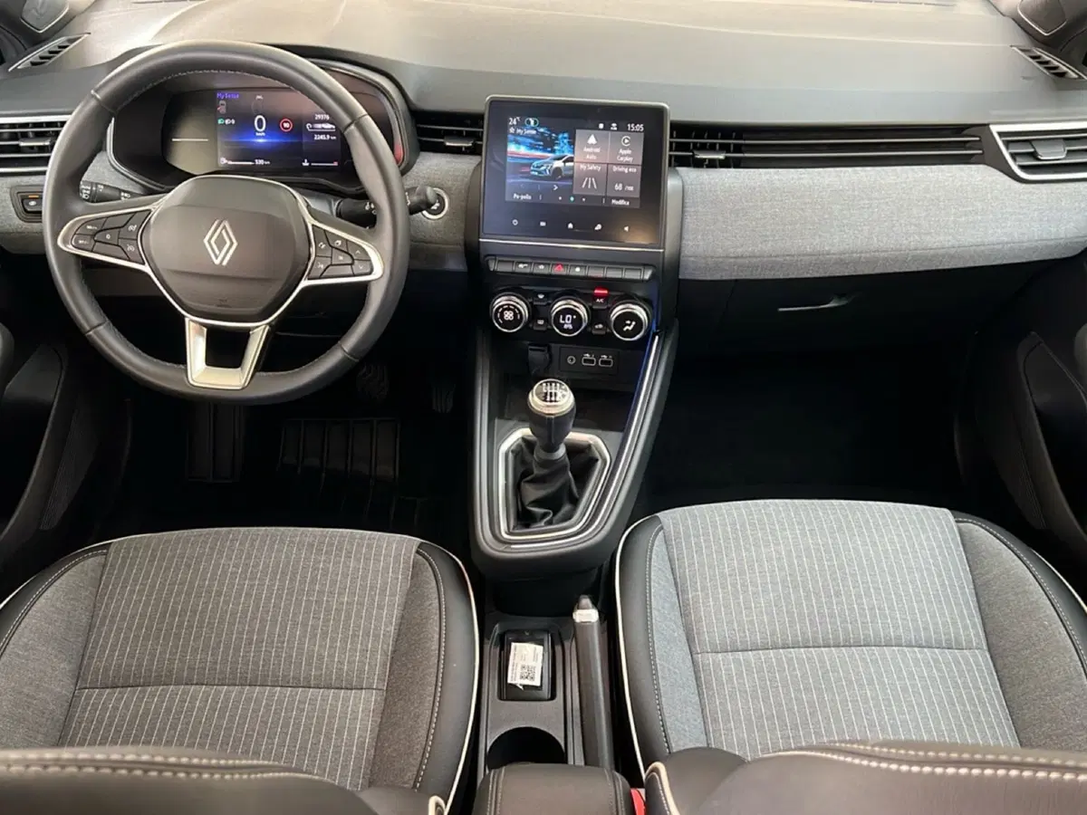 Renault Clio usata a Roma (11)