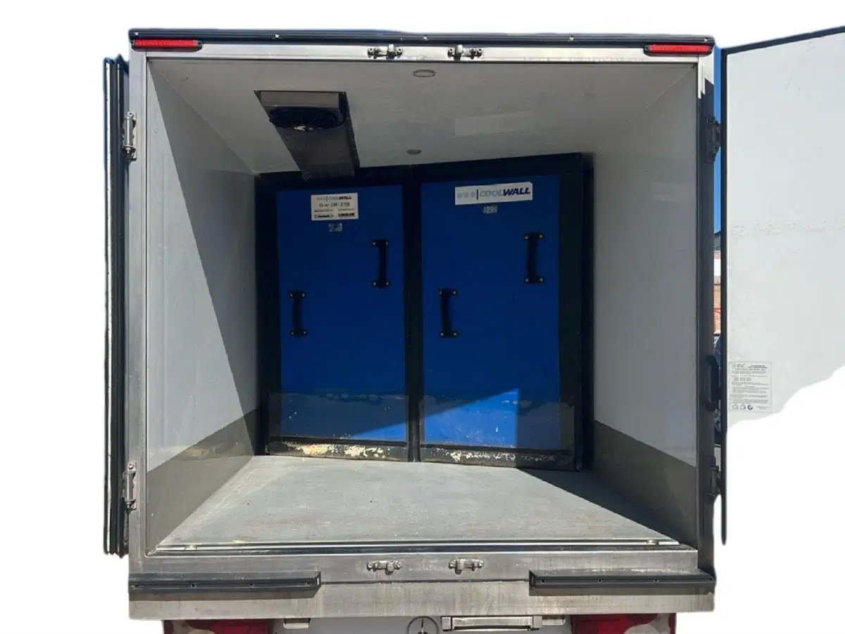 Mercedes-Benz Sprinter usata a Roma (10)