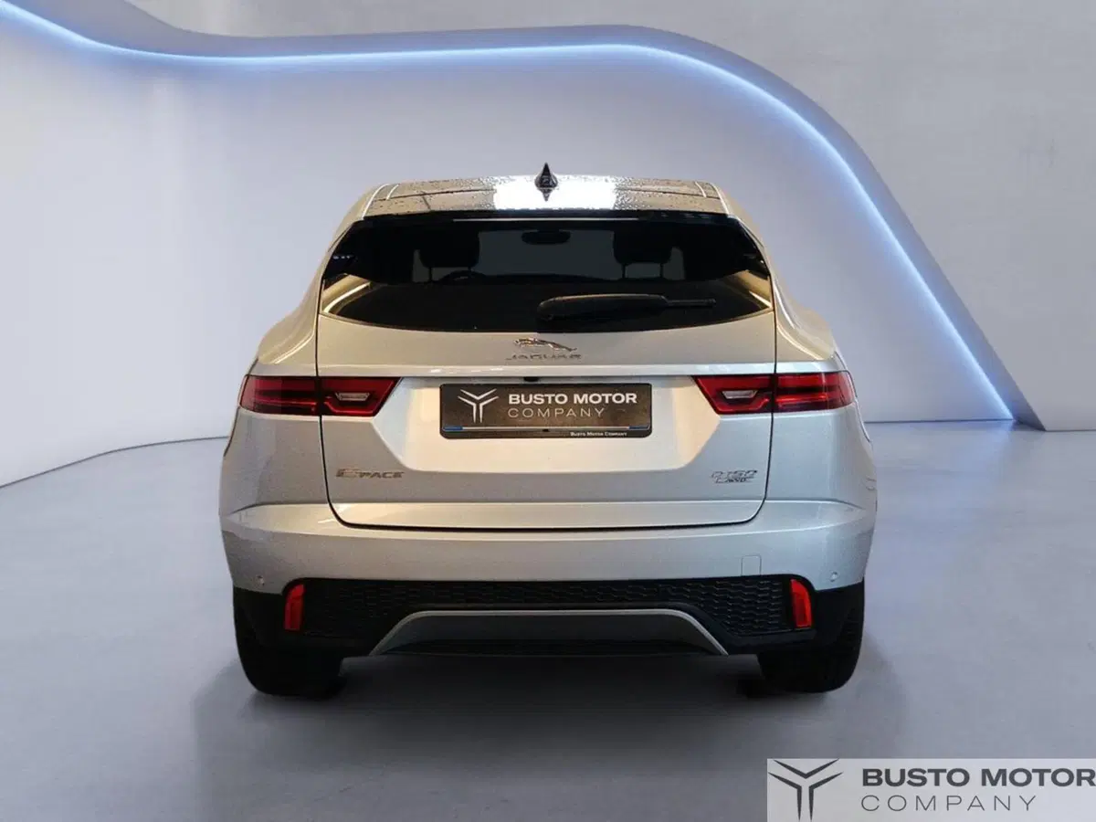 Jaguar E-Pace usata a Varese (5)