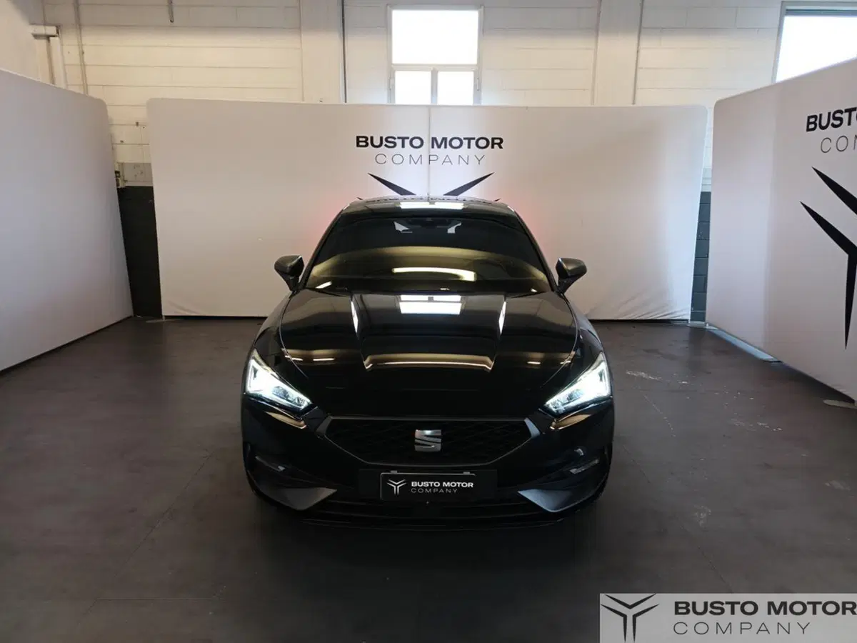 SEAT Leon usata a Varese (3)