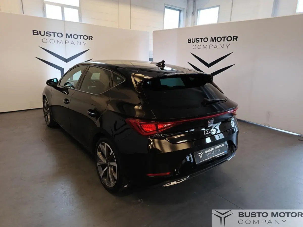 SEAT Leon usata a Varese (5)