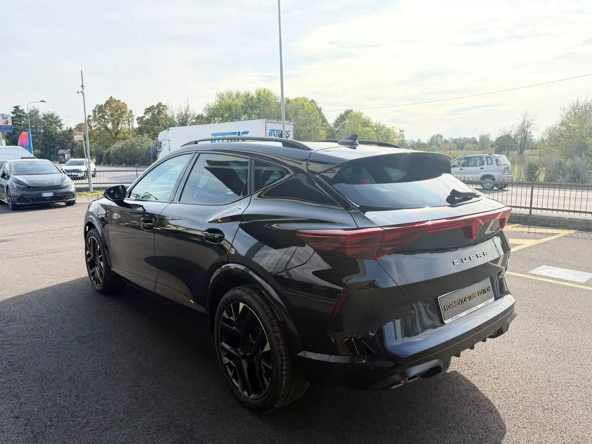 Cupra Formentor nuova a Bologna (5)