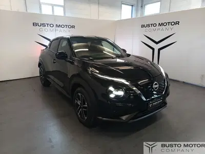 Nissan Juke 1.6 hev N-Connecta nuova a Olgiate Olona